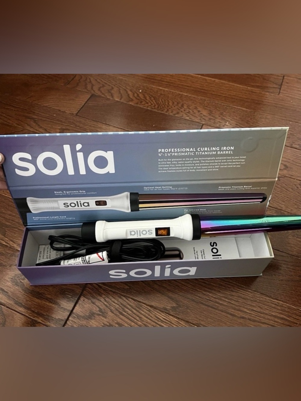 New Solia Professional Curling Iron 3/4” - 1 1/4” Prismatic Titanium Barrel - Picture 2 of 8